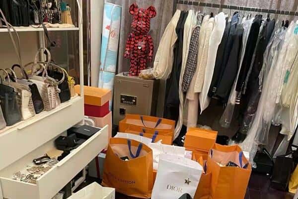 桐乡市回收一线品牌衣服